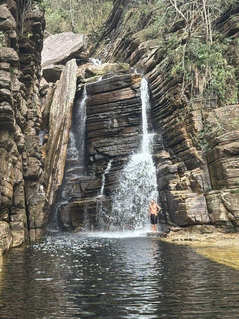 Banho de cachoeira em Cabeça de Boi, Itambé do Mato Dentro