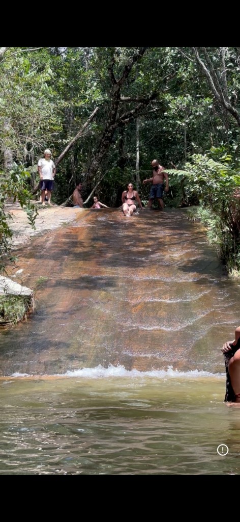 Escorregador da Zilda, atrativo natural em Carrancas