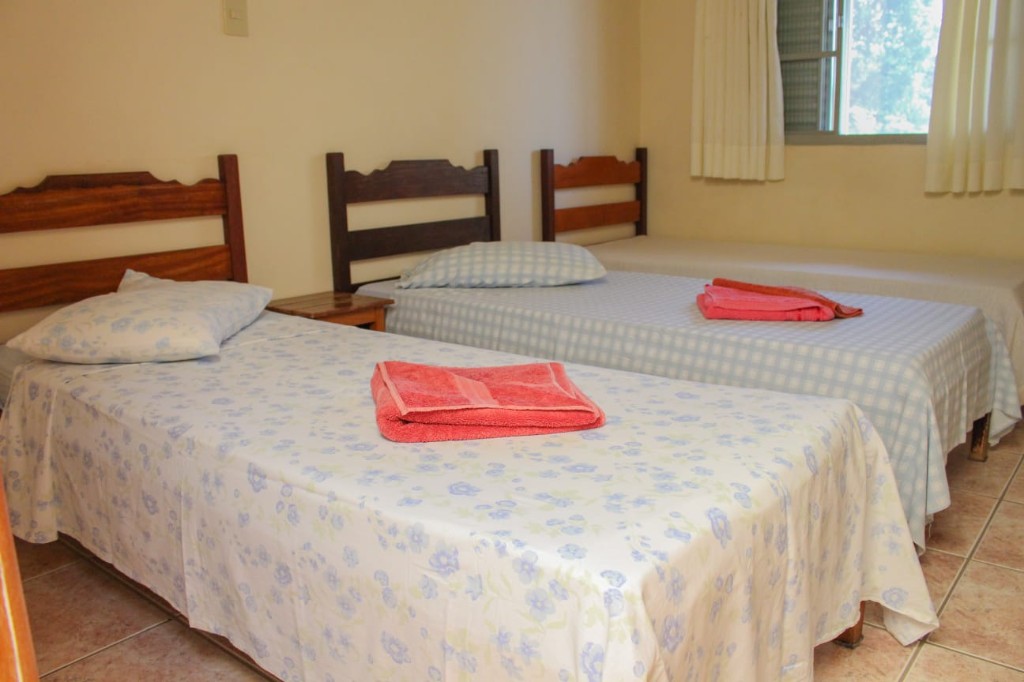 Quarto triplo na Pousada Carrancas